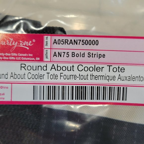 Thirty One- Round About Cooler Tote- NWOT - Picture 6 of 7